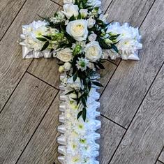 Traditional Cross in white 