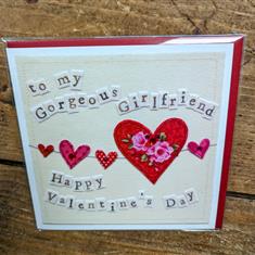 v Gorgeous Girlfriend 