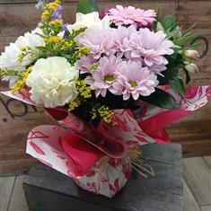 Summery Vase Arrangement 